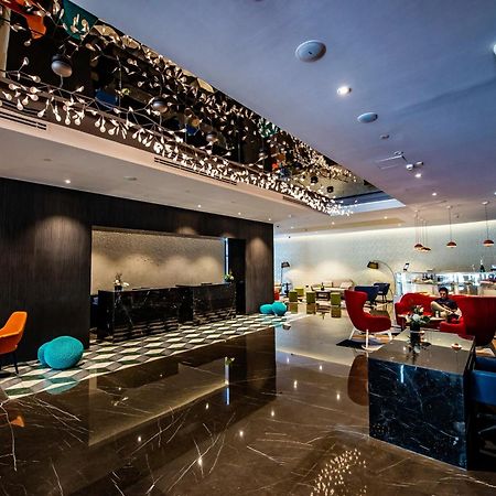 La Vie Gardens Hotel Apartments Dubai Esterno foto